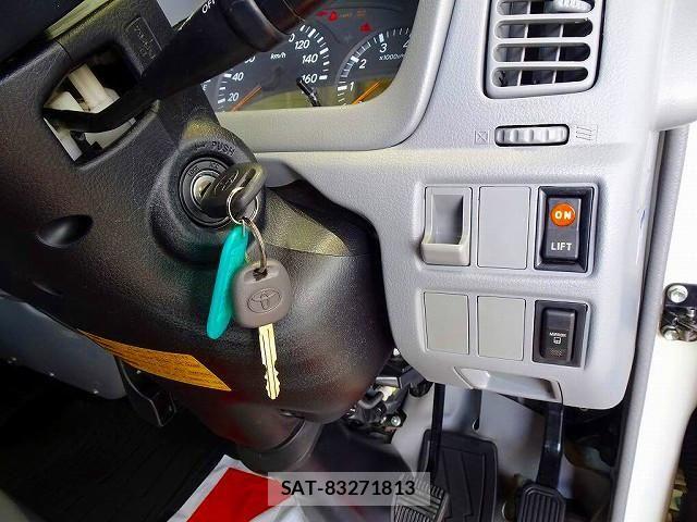 Toyota DYNA TRUCK 2016-12 6135135-15