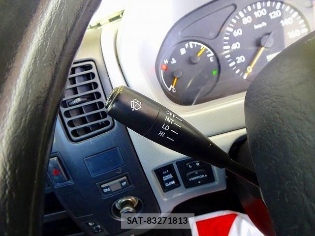Toyota DYNA TRUCK 2016-12 6135135-16