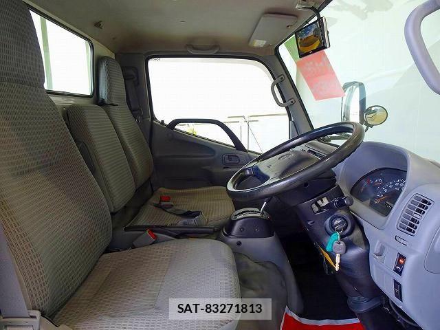 Toyota DYNA TRUCK 2016-12 6135135-5