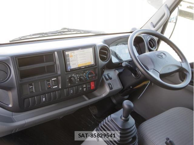 Toyota DYNA TRUCK 2019-04 6214119-27
