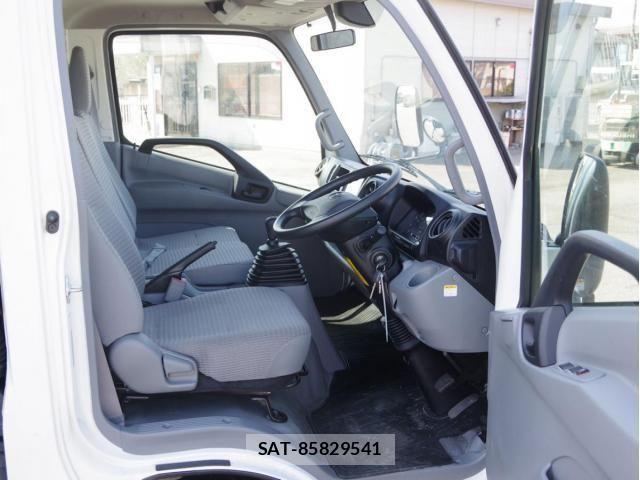 Toyota DYNA TRUCK 2019-04 6214119-29