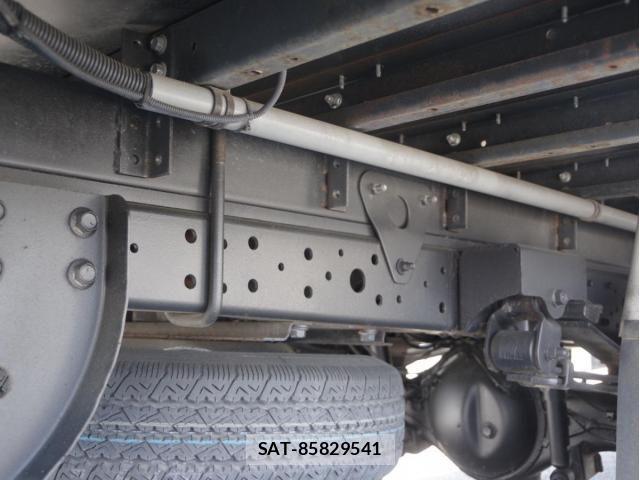 Toyota DYNA TRUCK 2019-04 6214119-7