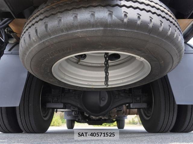 Toyota DYNA TRUCK 2018-03 6214123-4