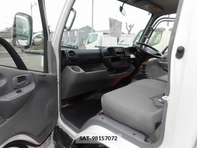 Toyota DYNA TRUCK 2017-08 6214133-14