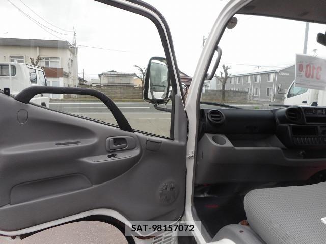 Toyota DYNA TRUCK 2017-08 6214133-15
