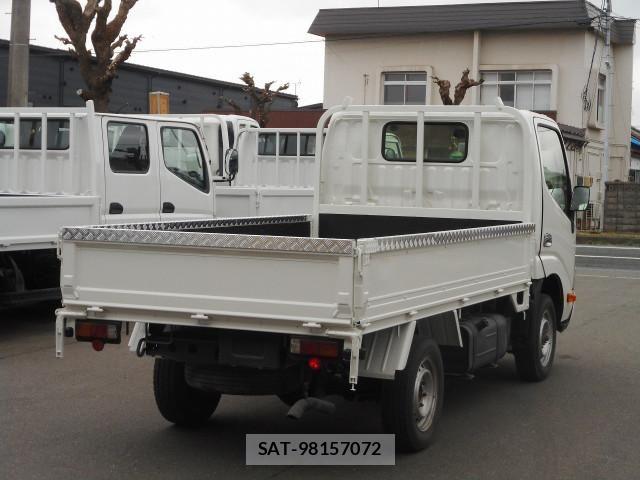 Toyota DYNA TRUCK 2017-08 6214133-7