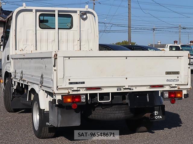 Toyota DYNA TRUCK 2017-03 6214140-1