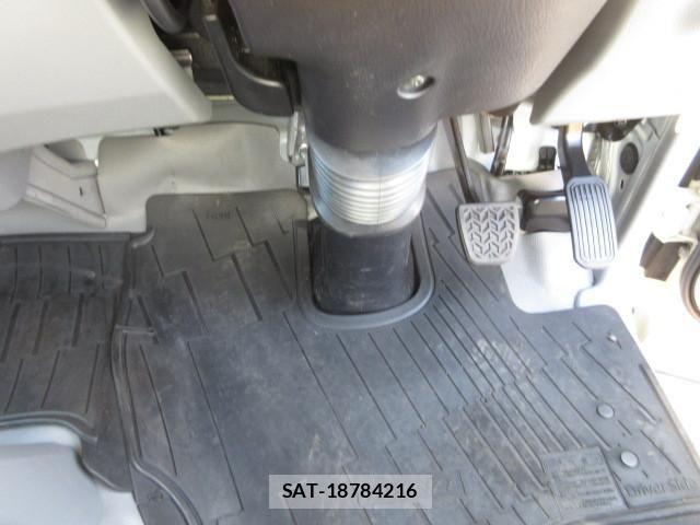 Toyota DYNA TRUCK 2023-12 6243674-19