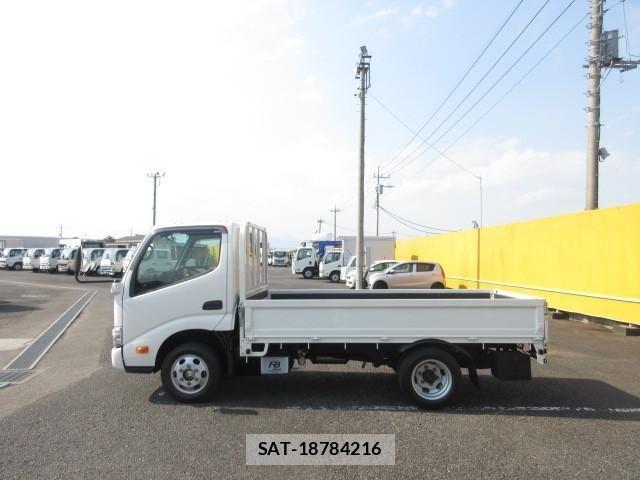 Toyota DYNA TRUCK 2023-12 6243674-4