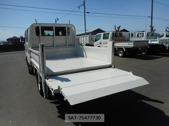 Toyota DYNA TRUCK 2017-01 6271520-9
