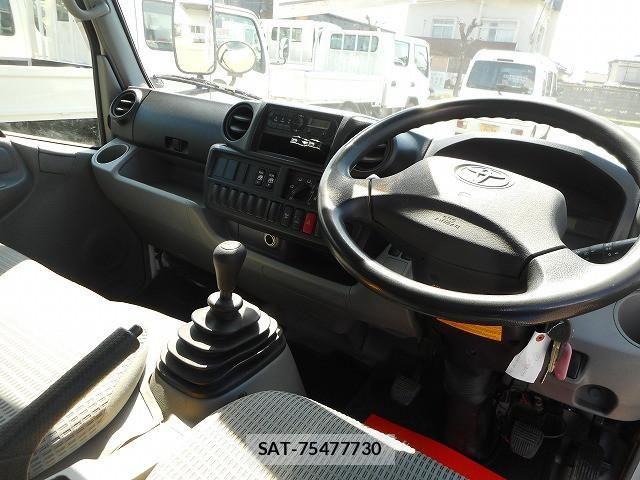 Toyota DYNA TRUCK 2017-01 6271520-12