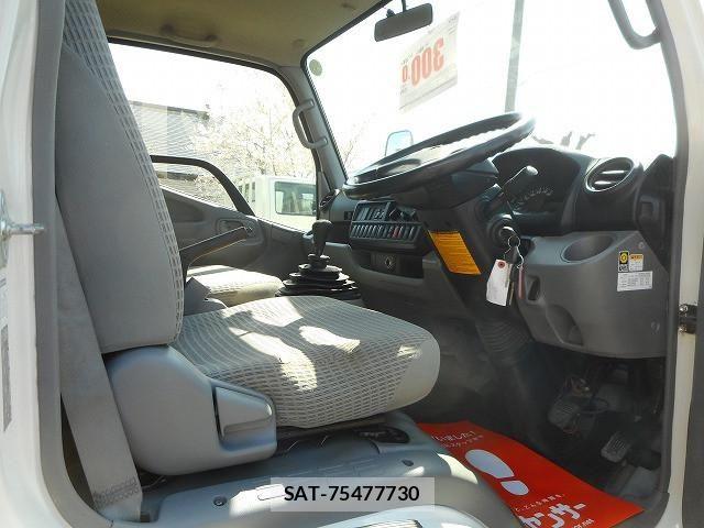Toyota DYNA TRUCK 2017-01 6271520-13