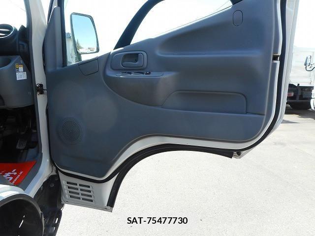 Toyota DYNA TRUCK 2017-01 6271520-14