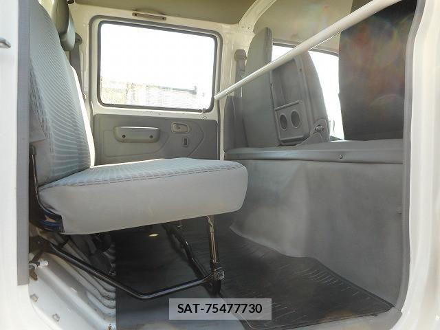 Toyota DYNA TRUCK 2017-01 6271520-15