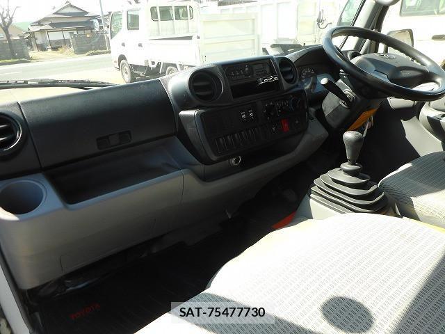 Toyota DYNA TRUCK 2017-01 6271520-17