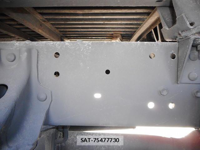 Toyota DYNA TRUCK 2017-01 6271520-25