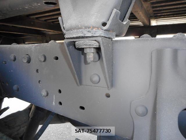 Toyota DYNA TRUCK 2017-01 6271520-26
