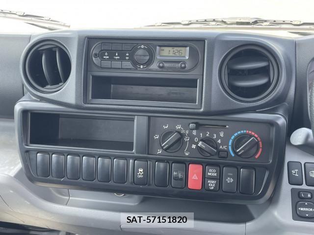 Toyota DYNA TRUCK 2017-06 6497075-16