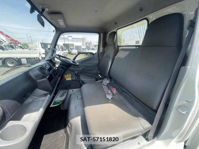Toyota DYNA TRUCK 2017-06 6497075-18