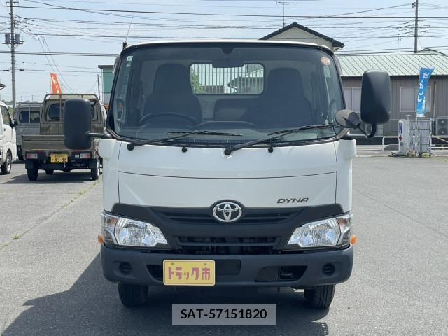 Toyota DYNA TRUCK 2017-06 6497075-1
