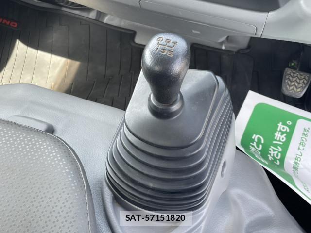 Toyota DYNA TRUCK 2017-06 6497075-19
