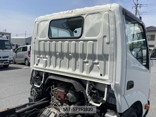 Toyota DYNA TRUCK 2017-06 6497075-25
