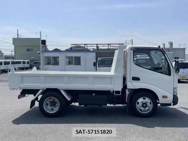 Toyota DYNA TRUCK 2017-06 6497075-3