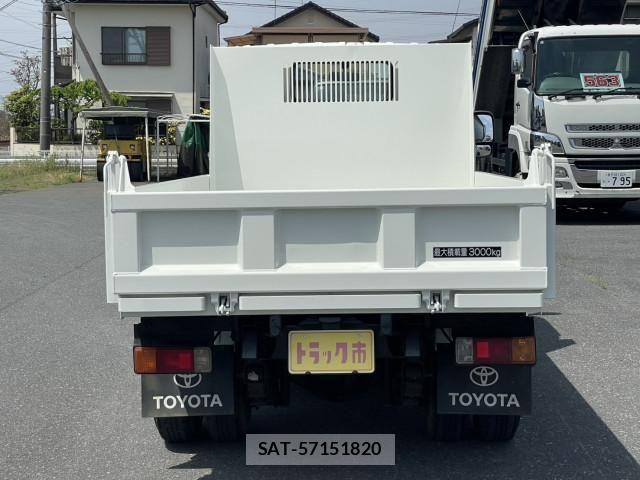 Toyota DYNA TRUCK 2017-06 6497075-5