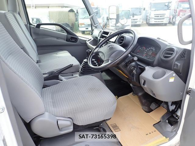 Toyota DYNA TRUCK 2014-03 6611594-10