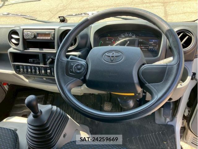Toyota DYNA TRUCK 2022-12 6611596-16