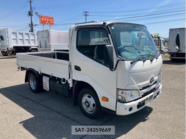 Toyota DYNA TRUCK 2022-12 6611596-1