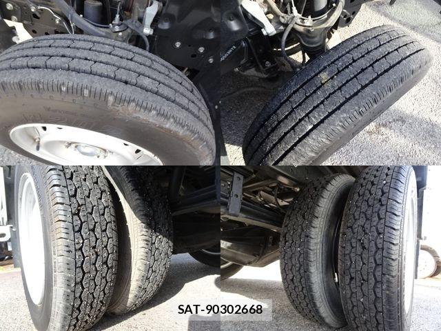 Toyota DYNA TRUCK 2022-05 6611600-11