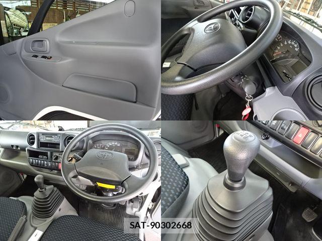 Toyota DYNA TRUCK 2022-05 6611600-15