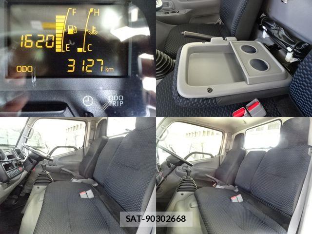 Toyota DYNA TRUCK 2022-05 6611600-19