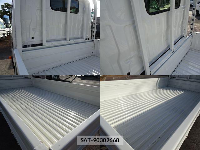 Toyota DYNA TRUCK 2022-05 6611600-3