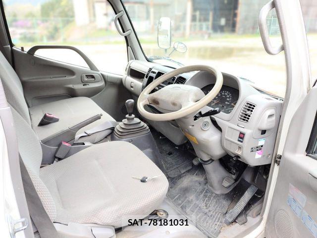 Toyota DYNA TRUCK 2004-09 6671190-8