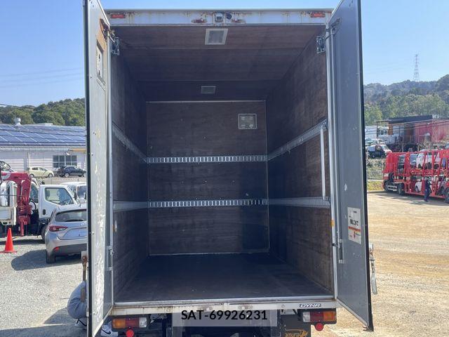 Toyota DYNA TRUCK 2015-11 6671191-9