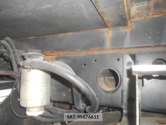 Toyota DYNA TRUCK 2002-03 6675778-19