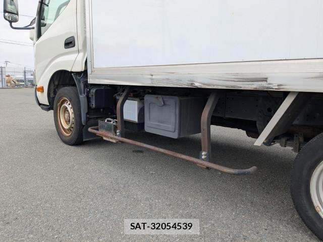 Toyota DYNA TRUCK 2017-03 6691001-10