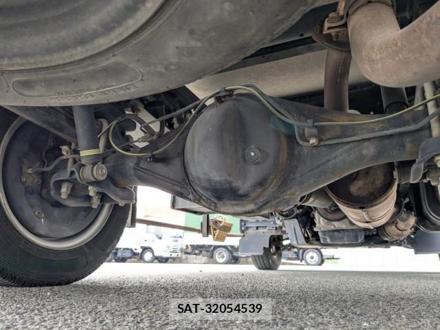 Toyota DYNA TRUCK 2017-03 6691001-11