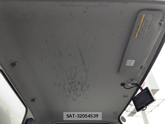 Toyota DYNA TRUCK 2017-03 6691001-26
