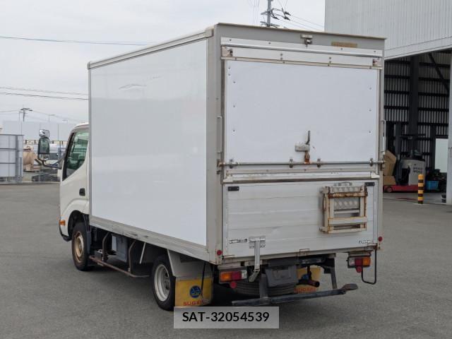 Toyota DYNA TRUCK 2017-03 6691001-2