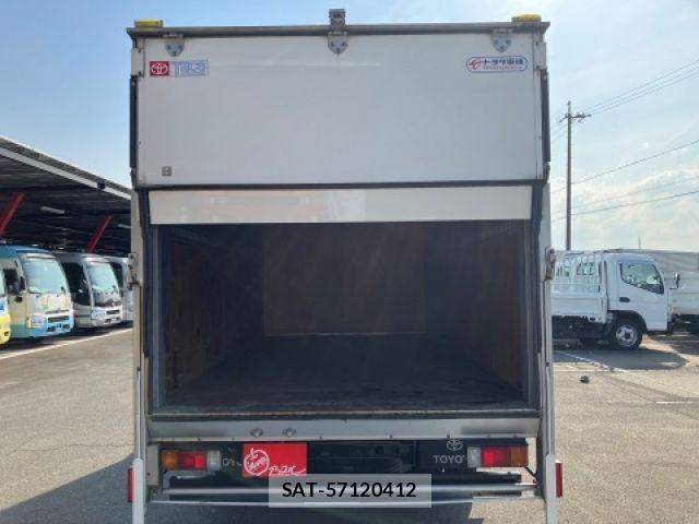 Toyota DYNA TRUCK 2019-02 6716072-9