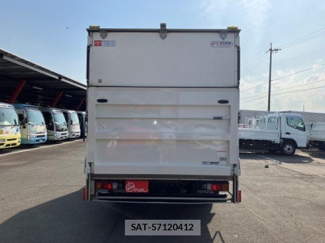 Toyota DYNA TRUCK 2019-02 6716072-3