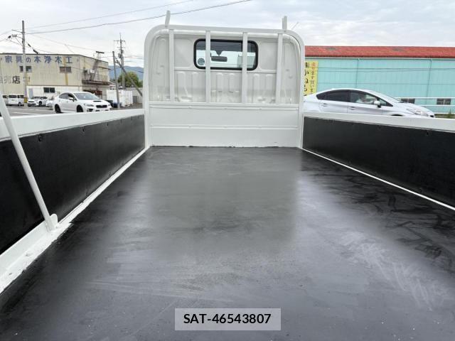 Toyota DYNA TRUCK 2013-04 6751393-22