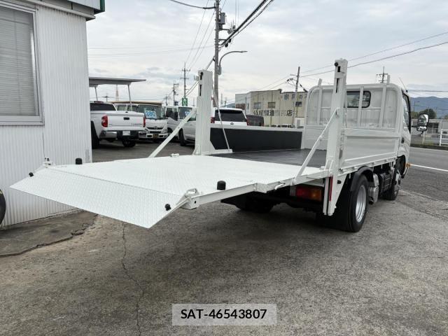 Toyota DYNA TRUCK 2013-04 6751393-24