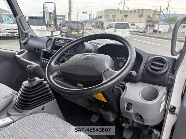 Toyota DYNA TRUCK 2013-04 6751393-5