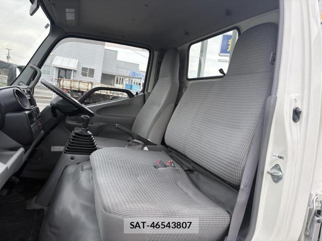Toyota DYNA TRUCK 2013-04 6751393-6