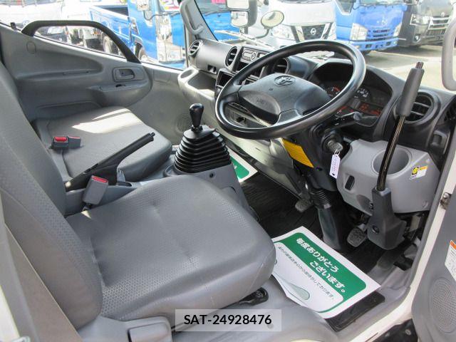 Toyota DYNA TRUCK 2019-02 6751394-10