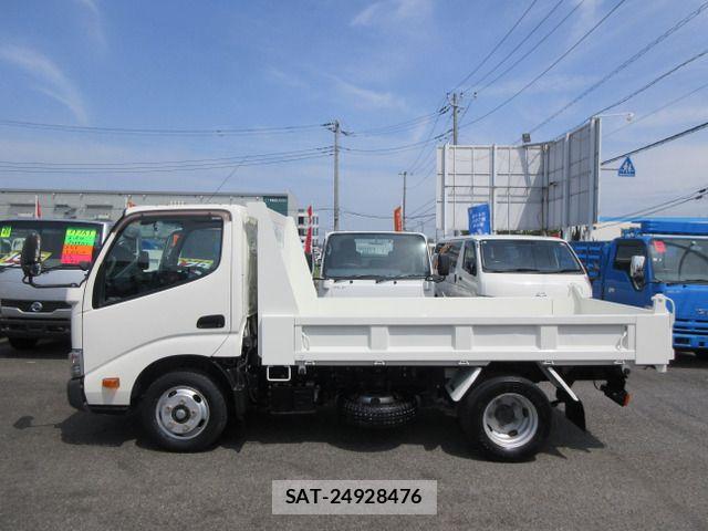 Toyota DYNA TRUCK 2019-02 6751394-4